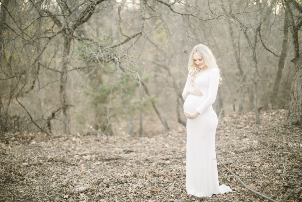 Abilene maternity photographer
